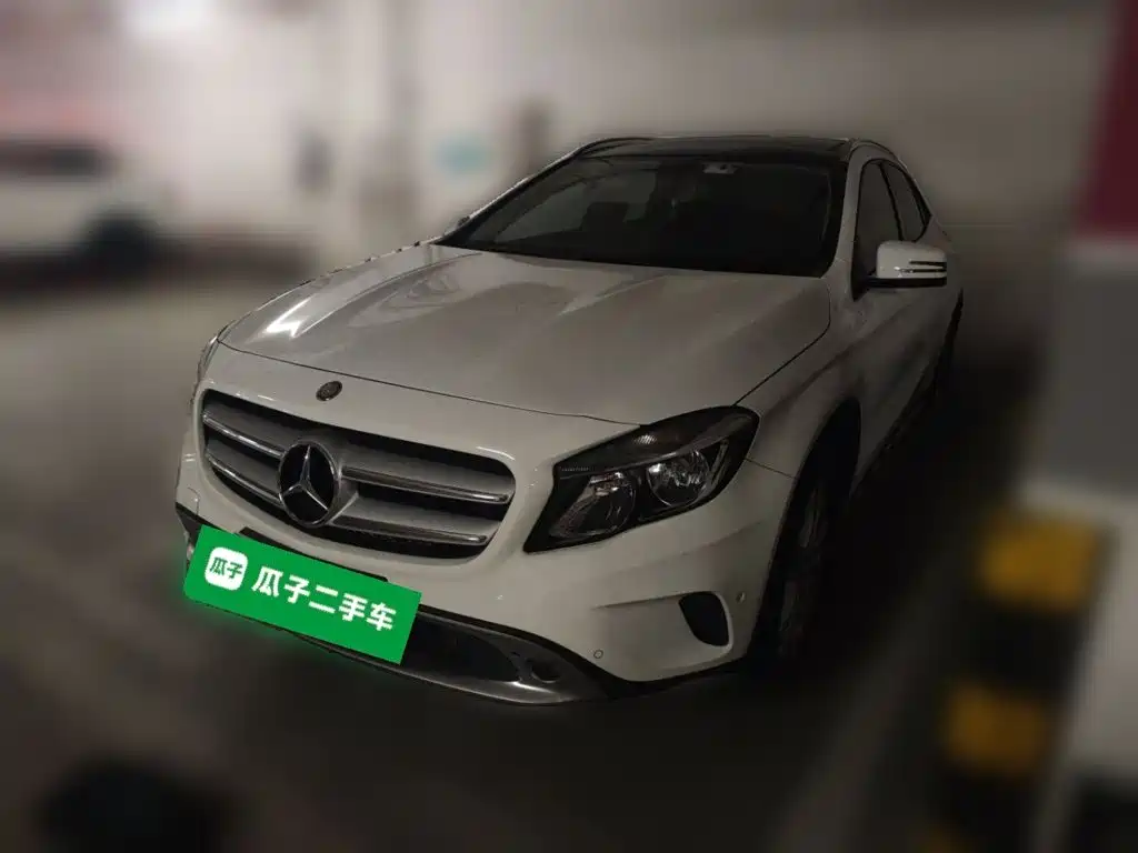 Mercedes-Benz GLA 2015 2016 GLA 200 Dynamic