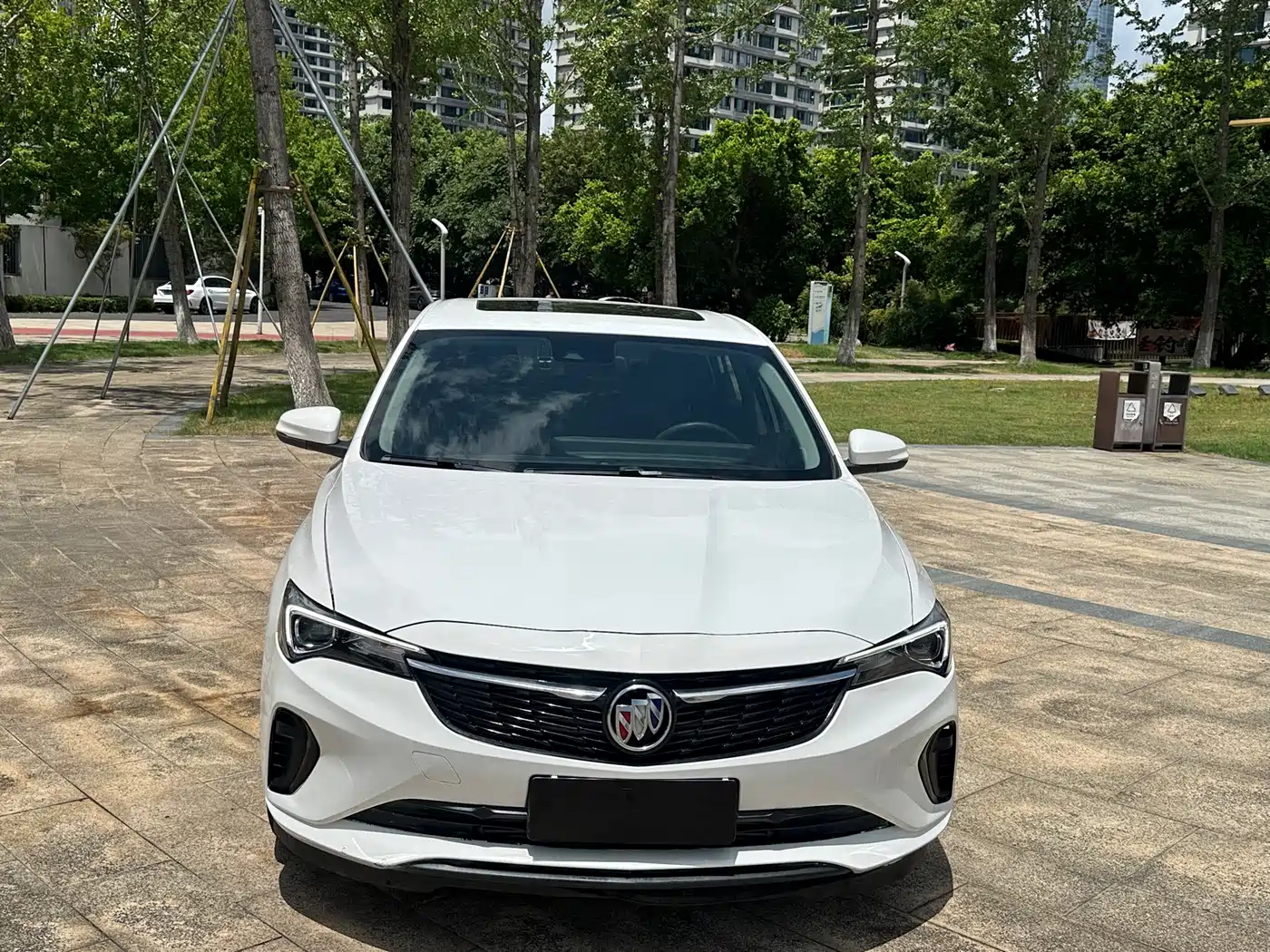 Фото 2 - Buick Verano