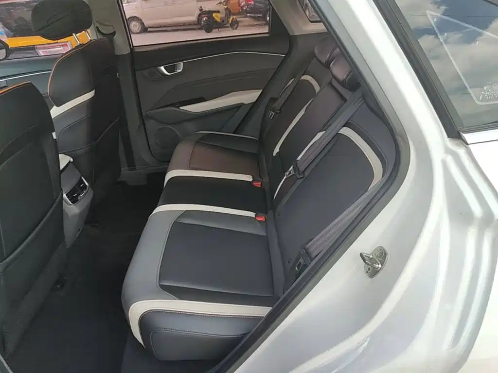 Baojun RC-6 2019 2019 1.5T CVT 24-hour Online Luxury