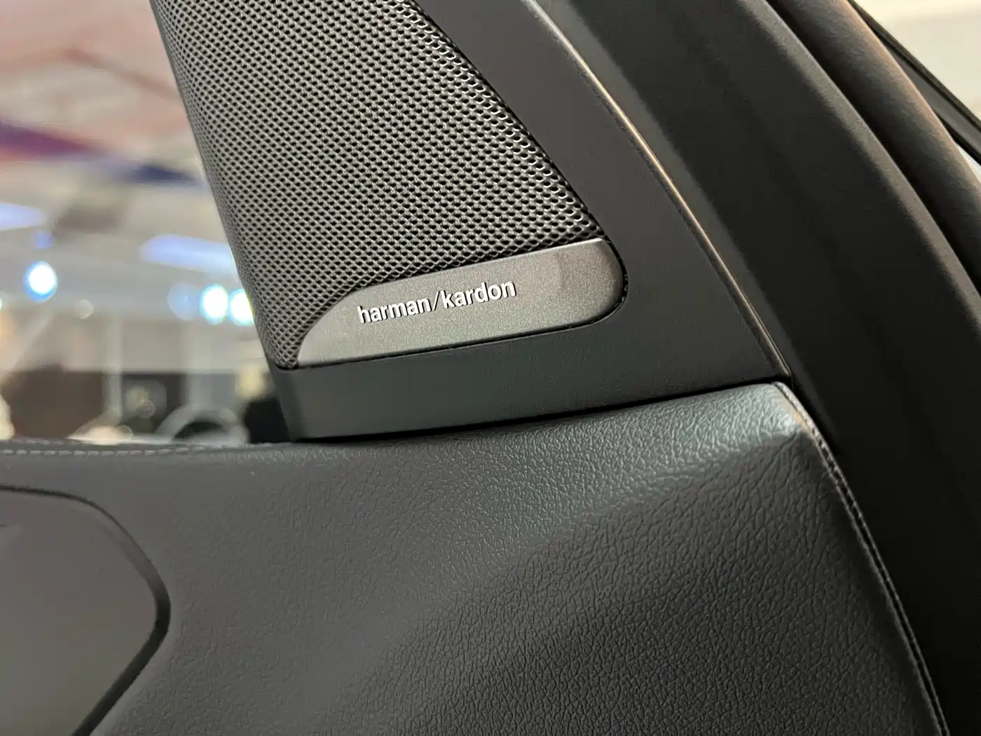 BMW X5 (Import) 2020 xDrive40i M Sport Package фото 15