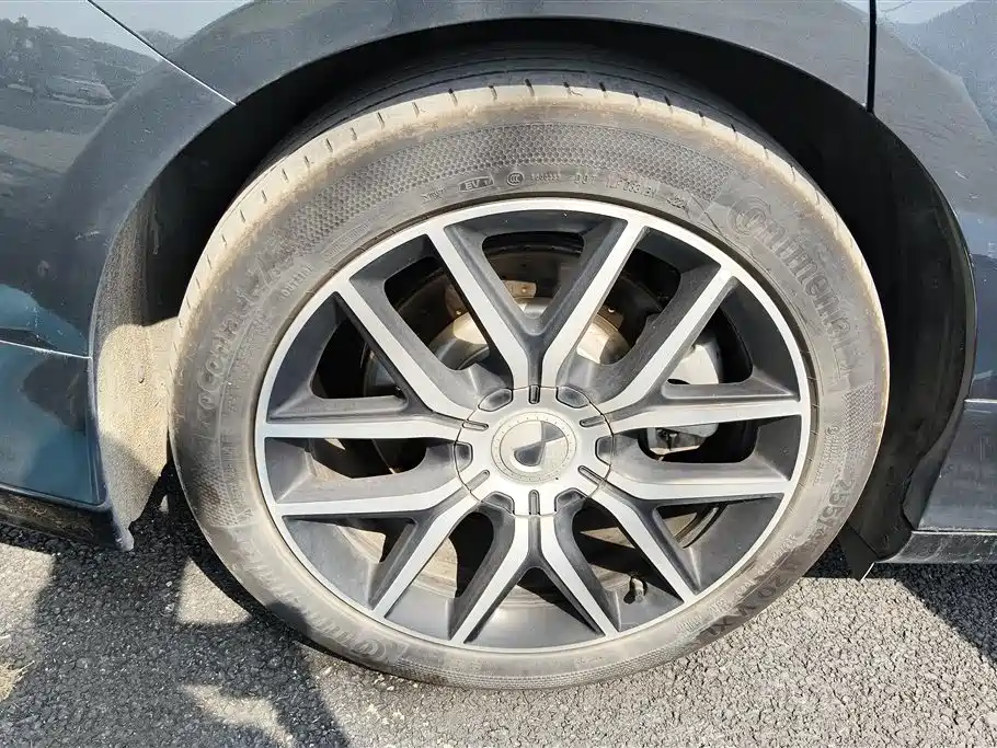 Denza Z9 2024 Model 1100km AWD Max Edition фото 6