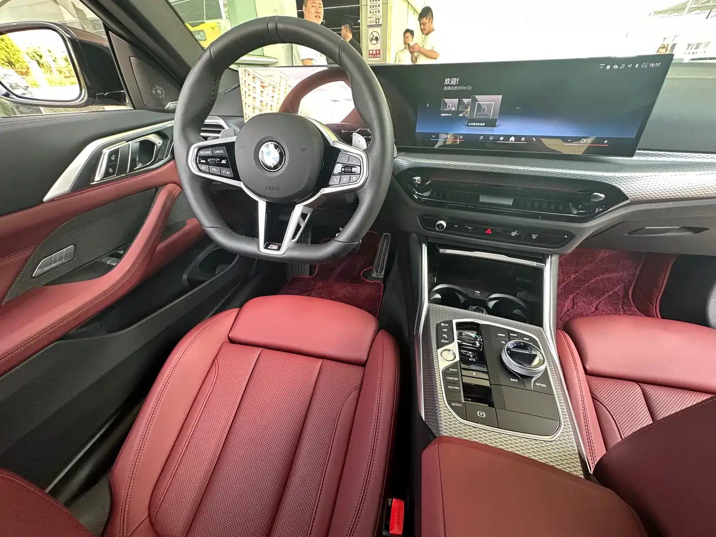 BMW 4 Series 2024 430i M Sport Shadow Edition фото 10