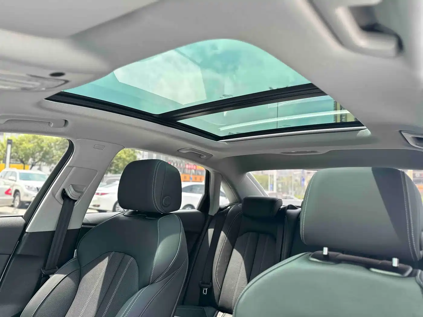 Audi A4L 2020 40 TFSI Luxury Dynamic фото 22