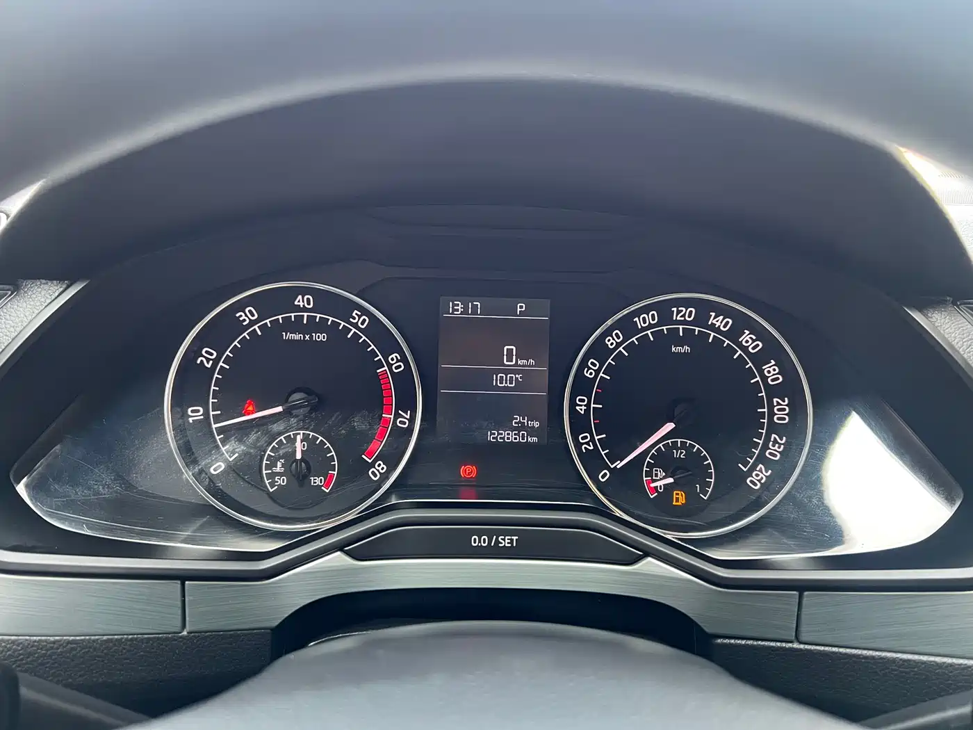 Škoda Superb 2016 TSI280 DSG Advance Edition фото 8
