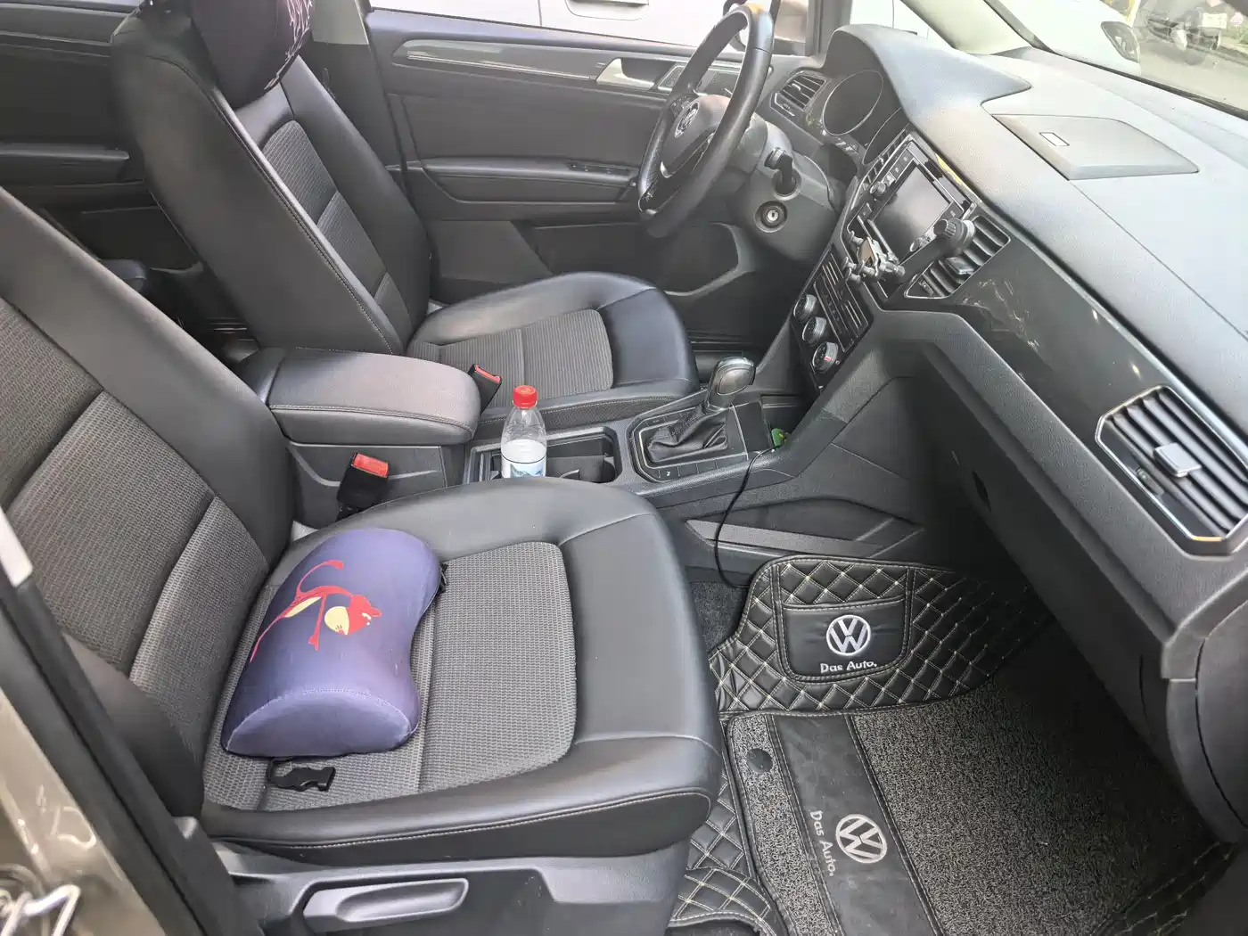 Volkswagen Golf Sportsvan 2018 230TSI Automatic Progressive фото 10