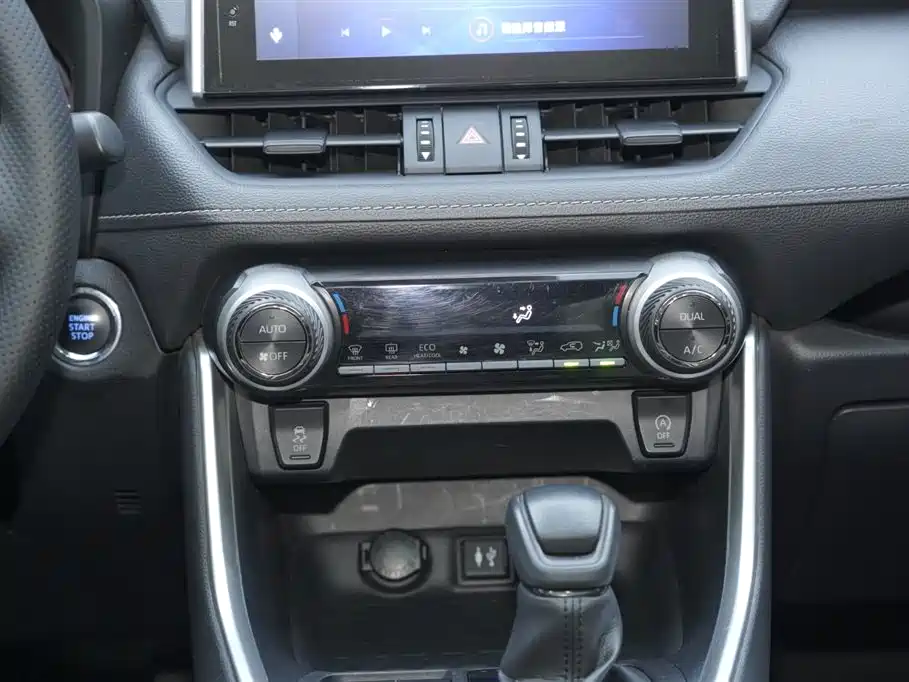 Toyota RAV4 Rongfang 2021 2.0L CVT 4WD Trend фото 21