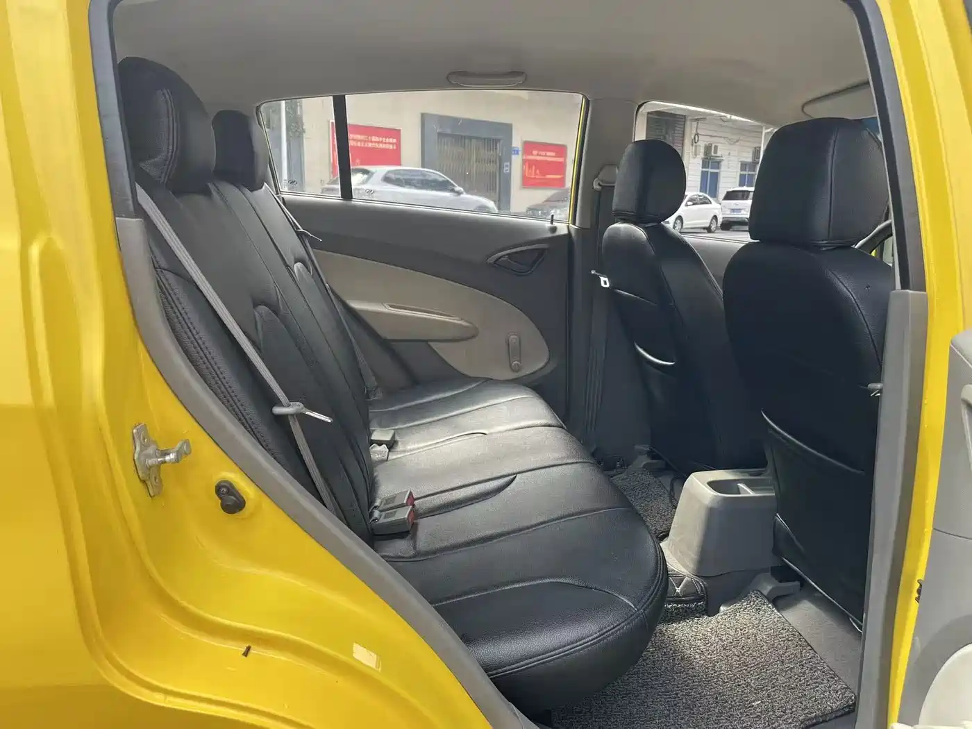 Chevrolet Sail 2010 2010 Hatchback 1.4L AMT Comfort