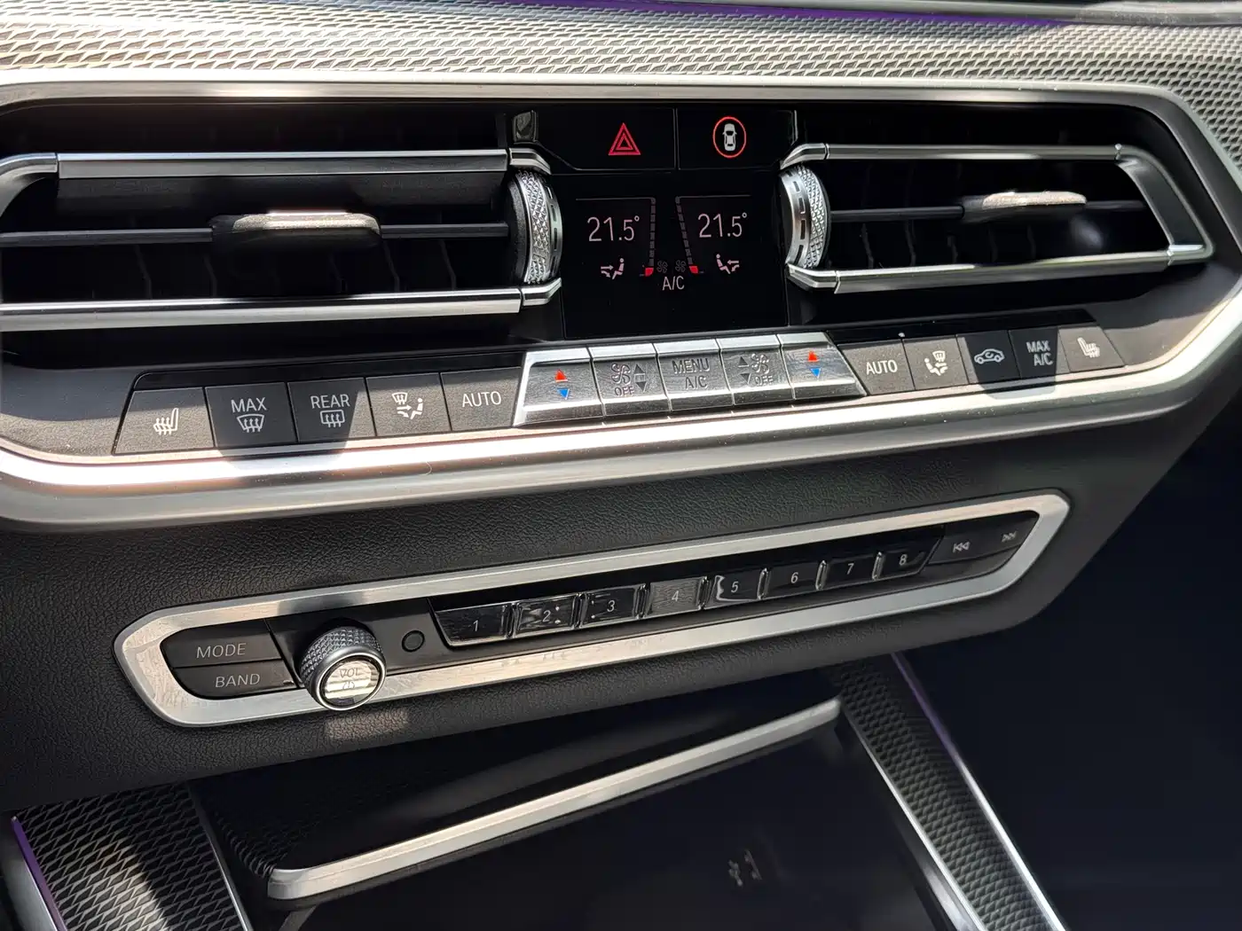 BMW X5 (Import) 2019 xDrive40i Exclusive M Sport Package фото 16