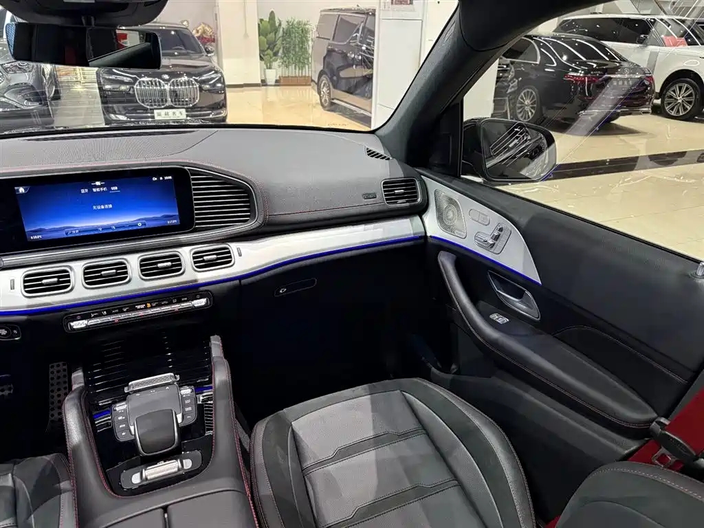 Mercedes-Benz GLE AMG 2024 AMG GLE 53 4MATIC+ фото 29