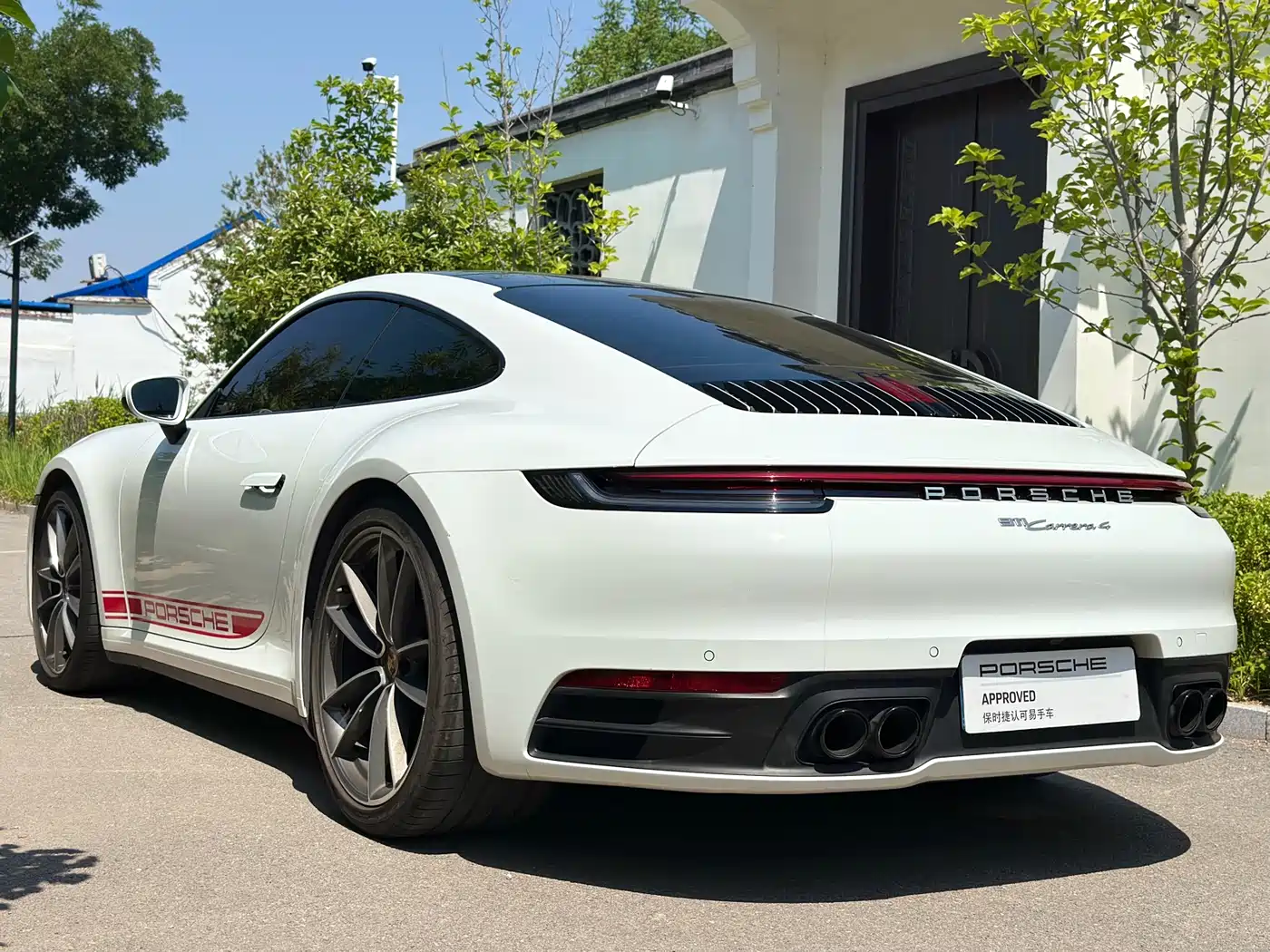 Porsche 911 2023 Carrera 4 3.0T фото 5