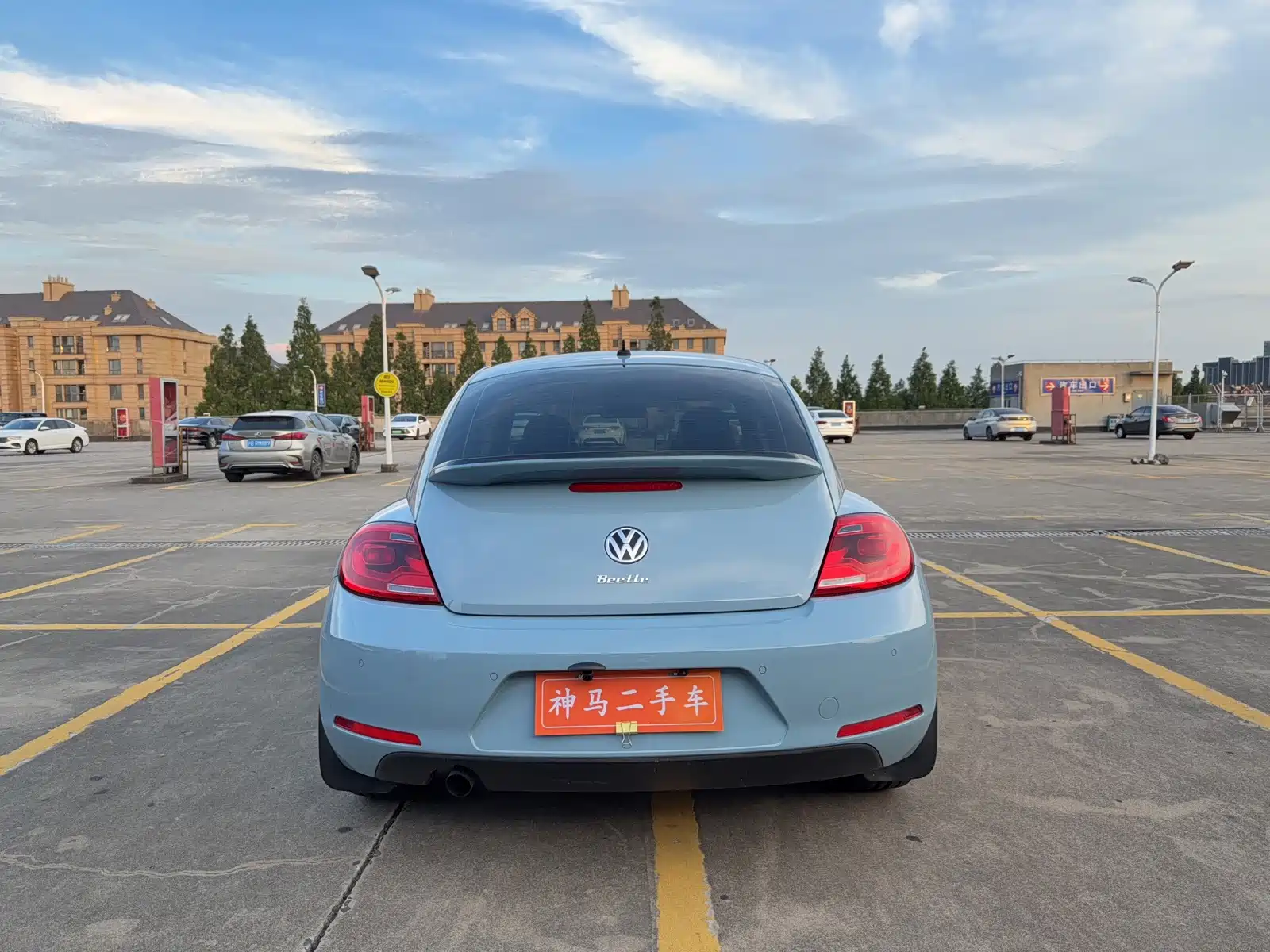 Фото 5 - Volkswagen Beetle