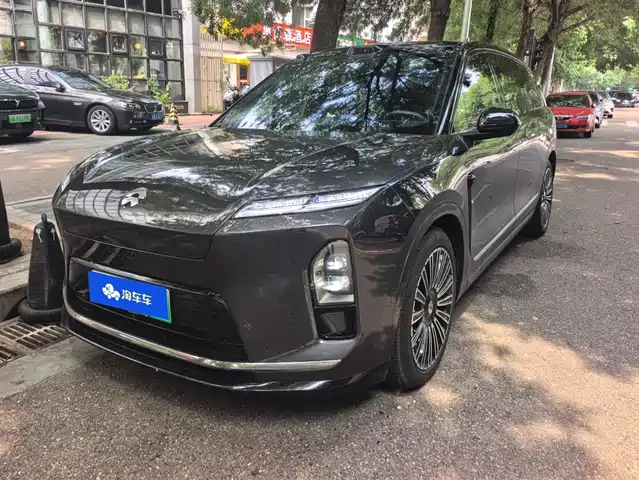  NIO NIO ES8 2025 Model 6-Seat Executive Luxury Edition