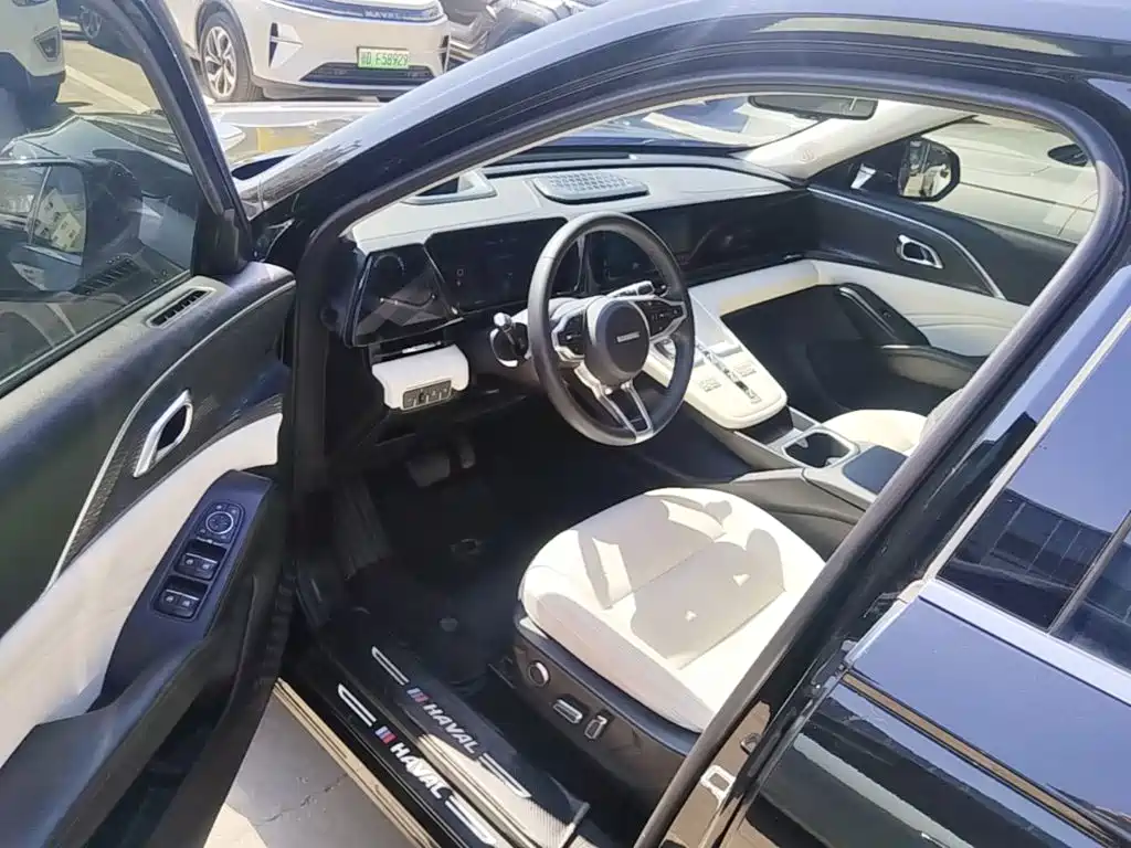 Haval Xiaolong MAX 2023 2023 1.5L Hi4 105 4WD Smart Flagship