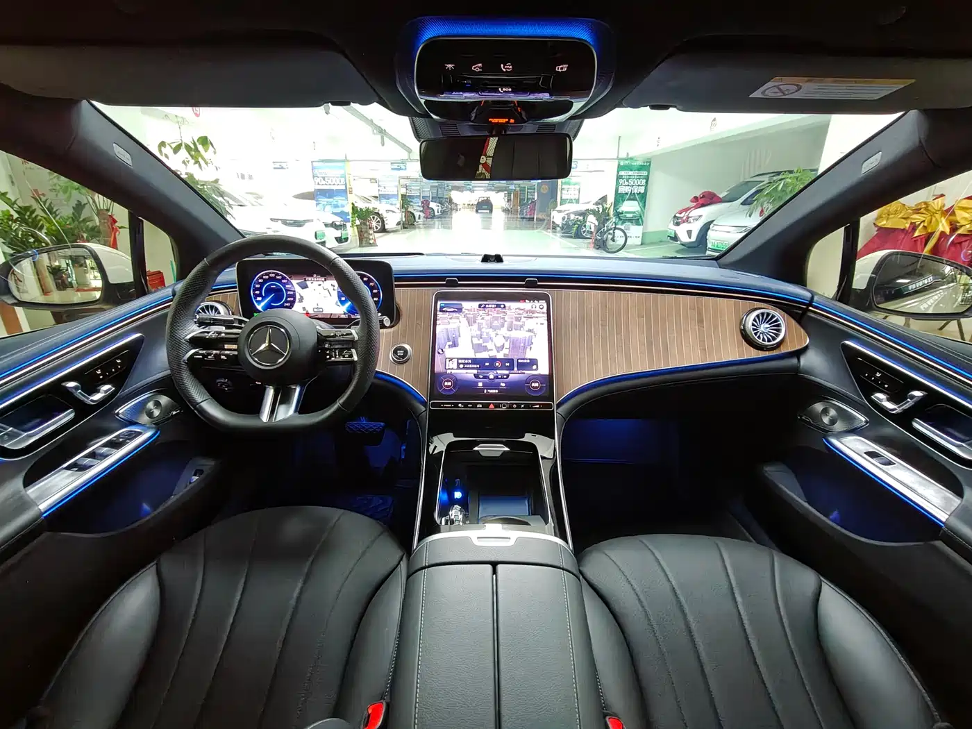 Mercedes-Benz EQE 2022 350 Luxury Edition фото 9