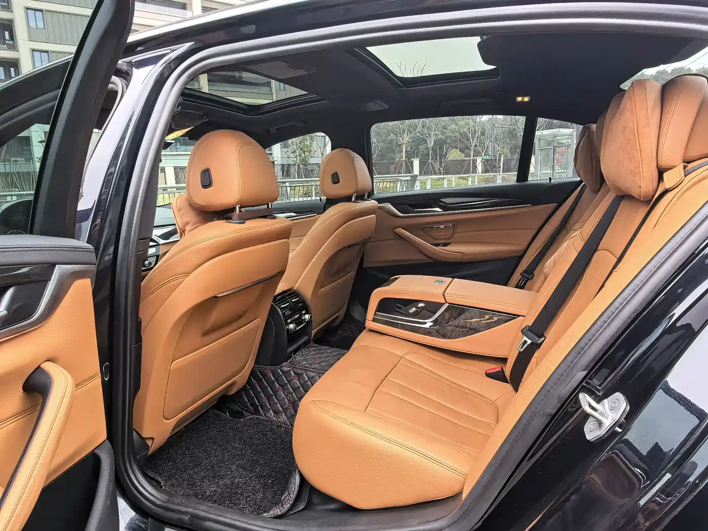 BMW 5 Series 2019 Facelift 530Li Leading M Sport Package фото 12
