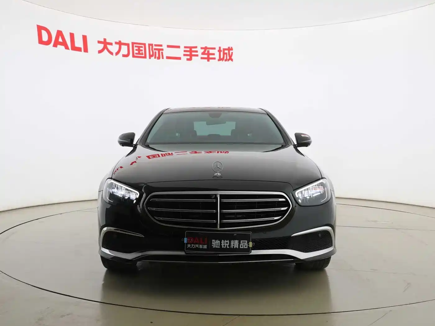 Mercedes-Benz E-Class 2023 Facelift E 300 L Luxury фото 2