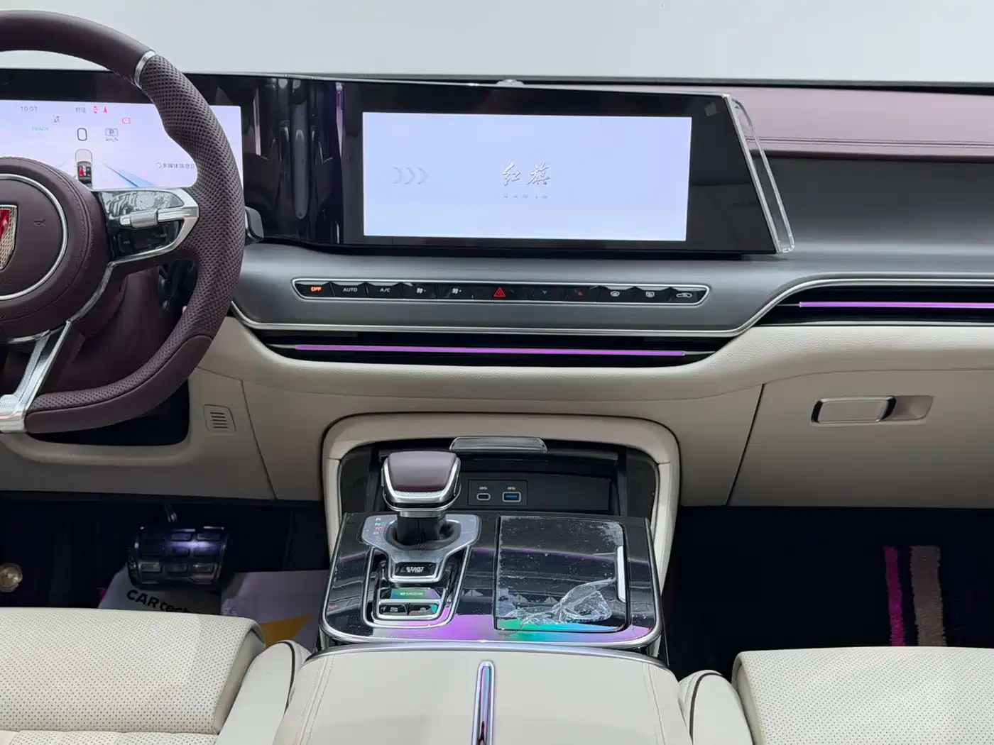 Hongqi H9 2025 Facelift 2.0T 2WD Flagship Private Style Edition 5-seater фото 26