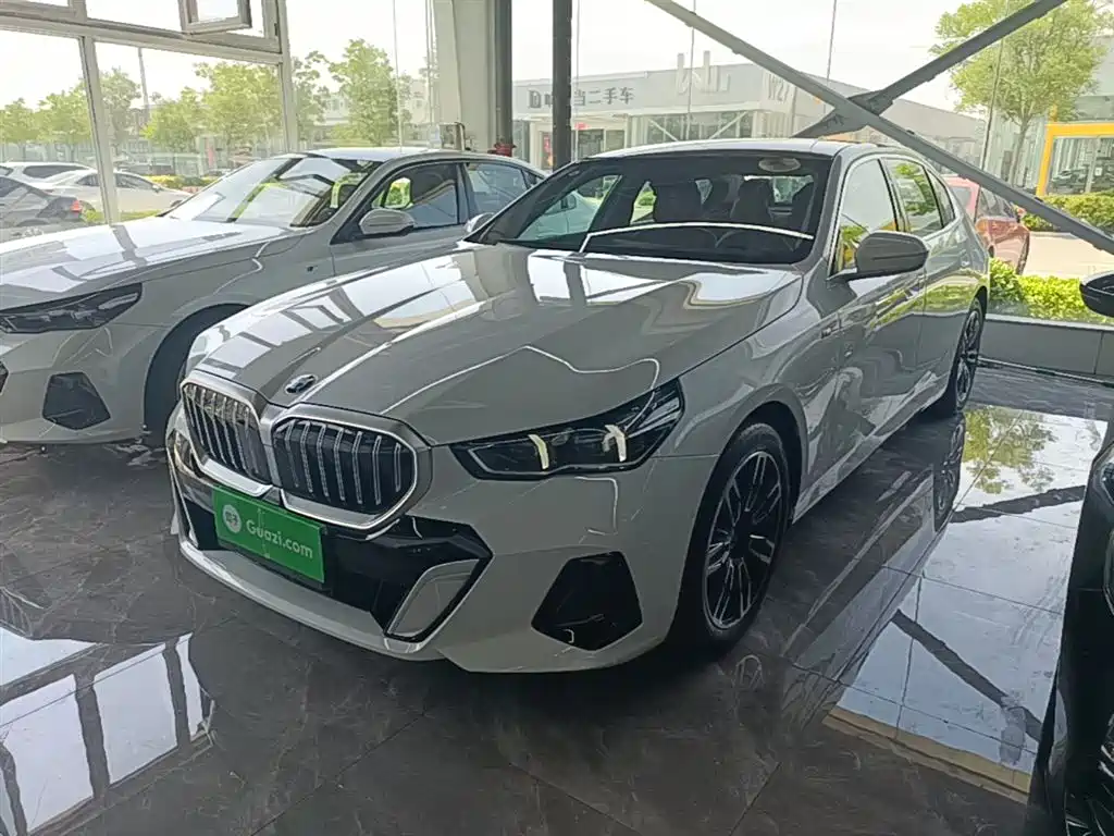 BMW 5 Series 2024 530Li xDrive M Sport Package
