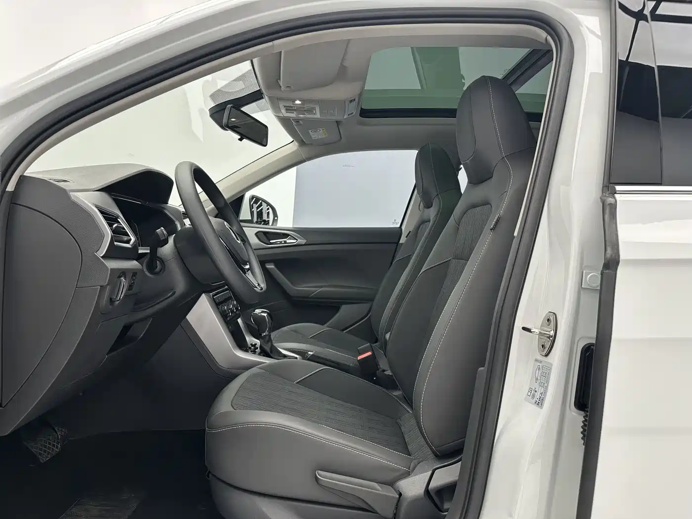 VOLKSWAGEN TU KAI