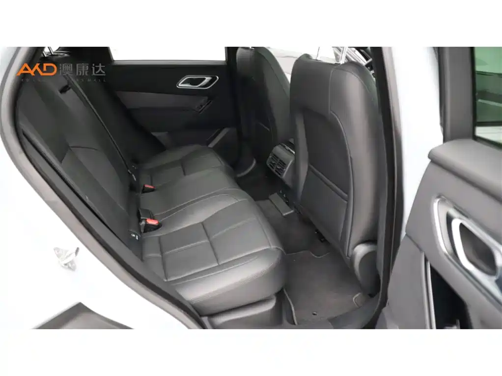 Land Rover Range Rover Velar 2024 Dynamic SE фото 8