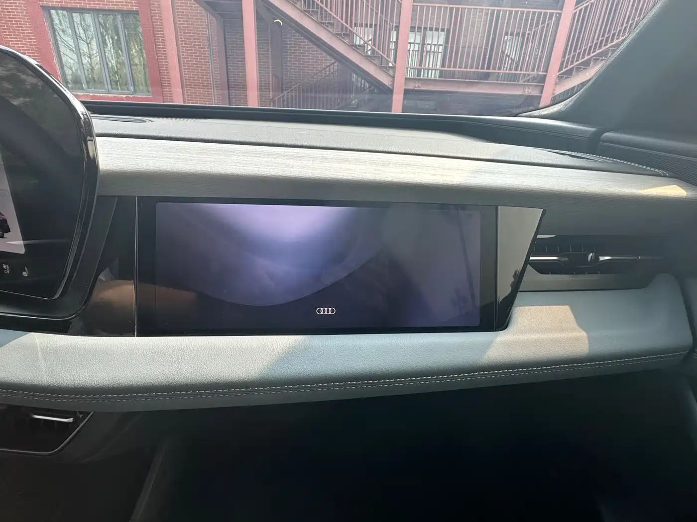 Audi Q6L e-tron 2025 Extended Range Edition фото 15