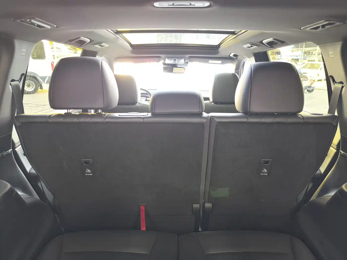 GAC Trumpchi Trumpchi GS8 2022 Pilot Series 2.0TGDI 2WD Luxury Smart Connect Edition (7-Seater) фото 9