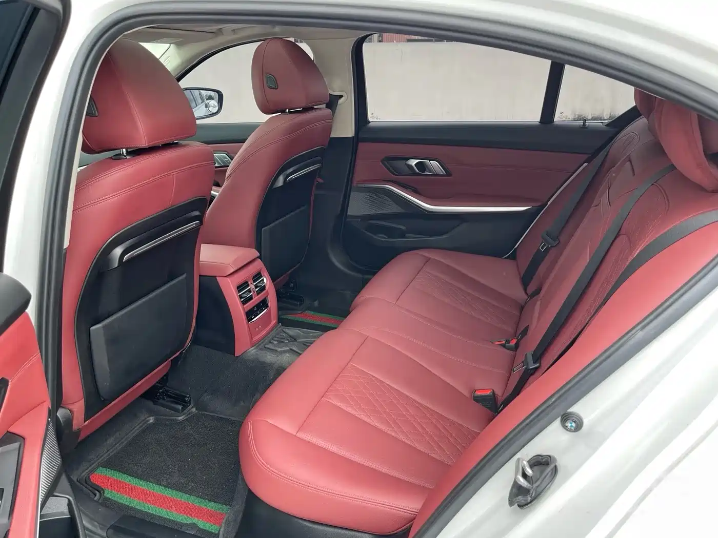 BMW 3 Series 2022 325Li M Sport Package фото 5