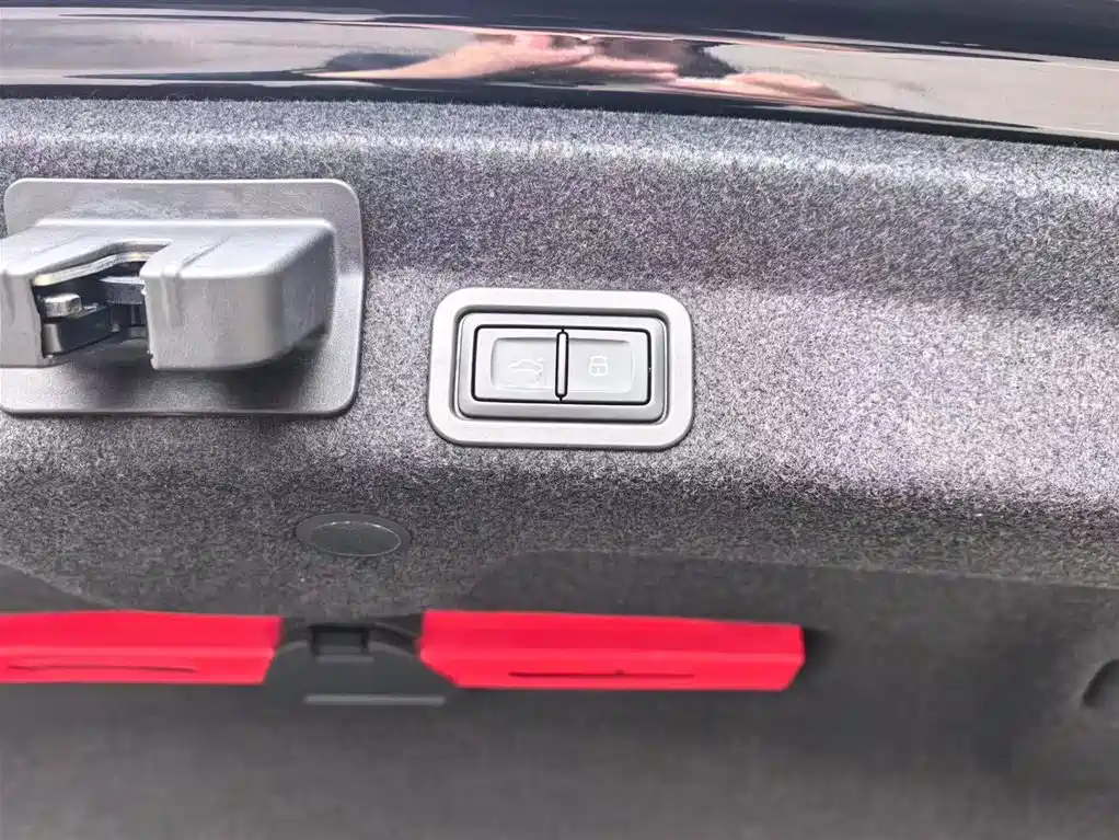 Audi A6L 2024 45 TFSI Premium Dynamic фото 13