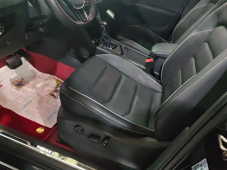 Volkswagen Tiguan L 2017 330TSI Automatic 2WD Flagship Edition фото 9
