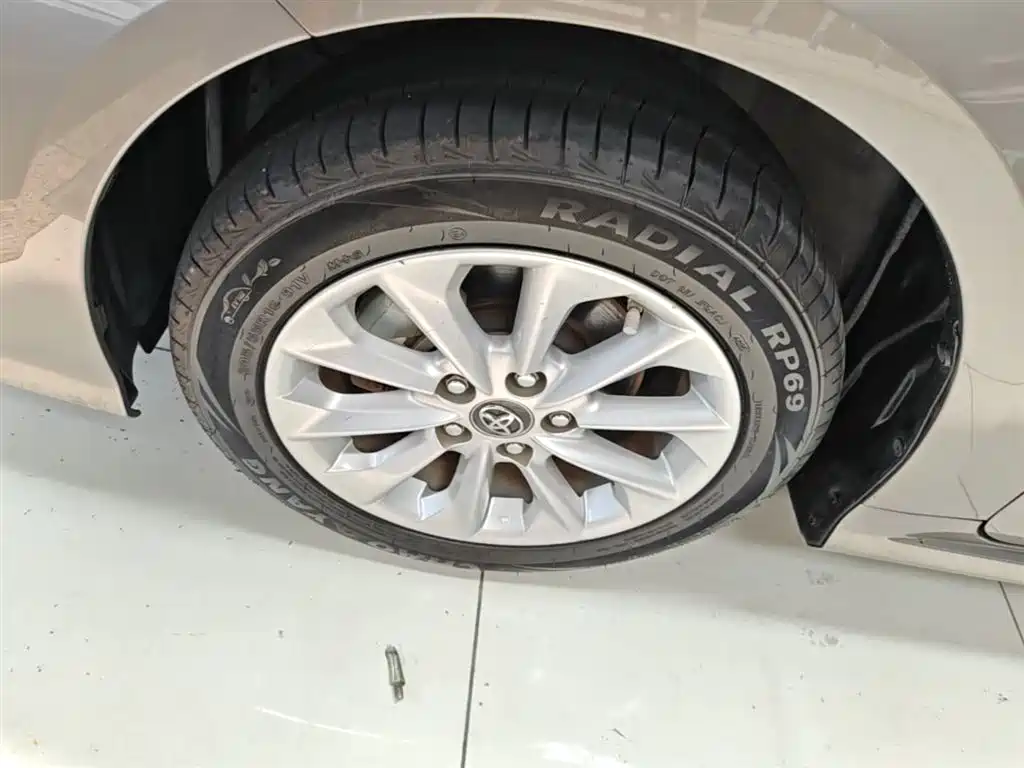 Toyota Corolla 2021 1.2T S-CVT Elite PLUS Edition фото 23