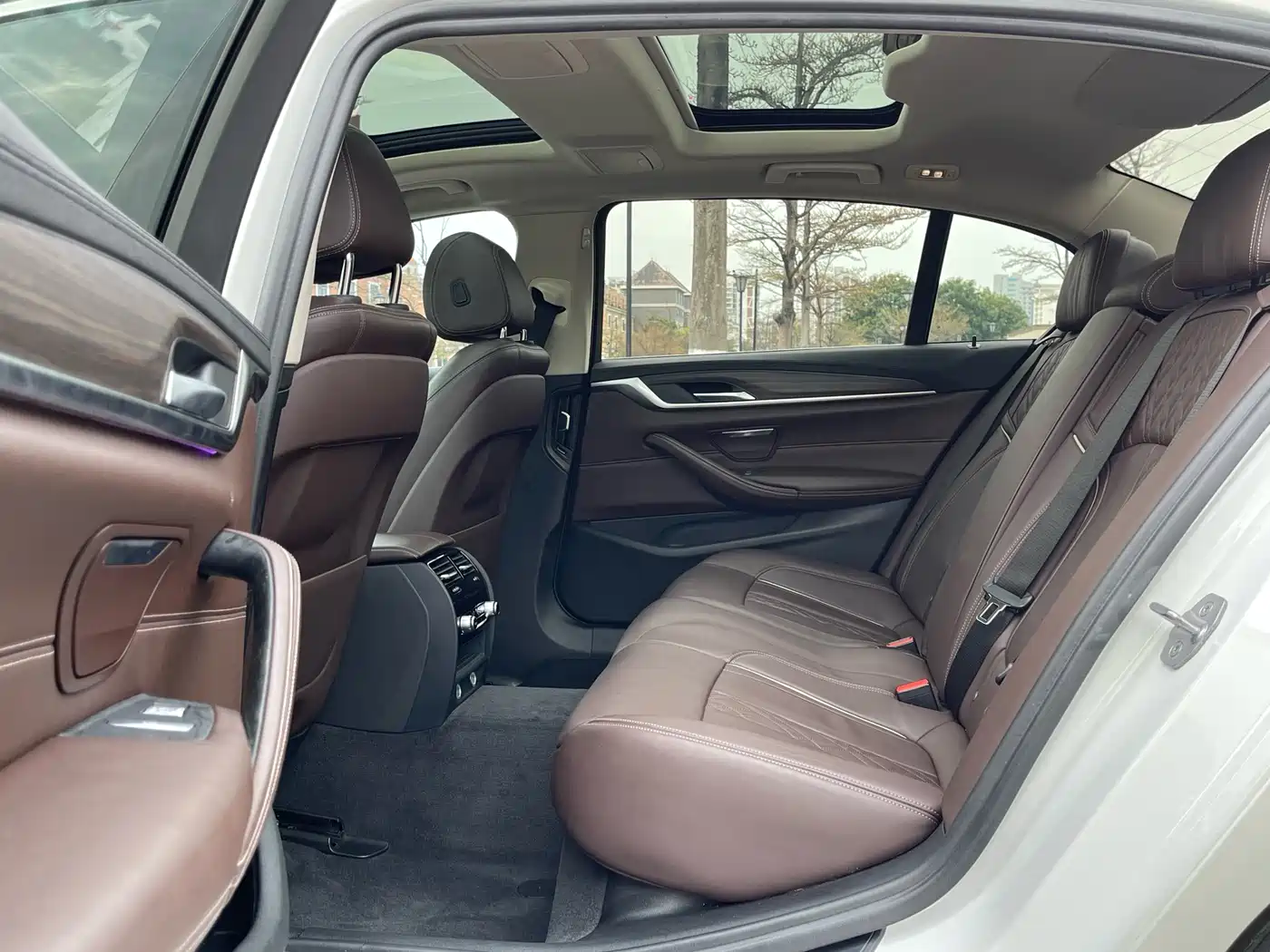 BMW 5 SERIES NEW ENERGY