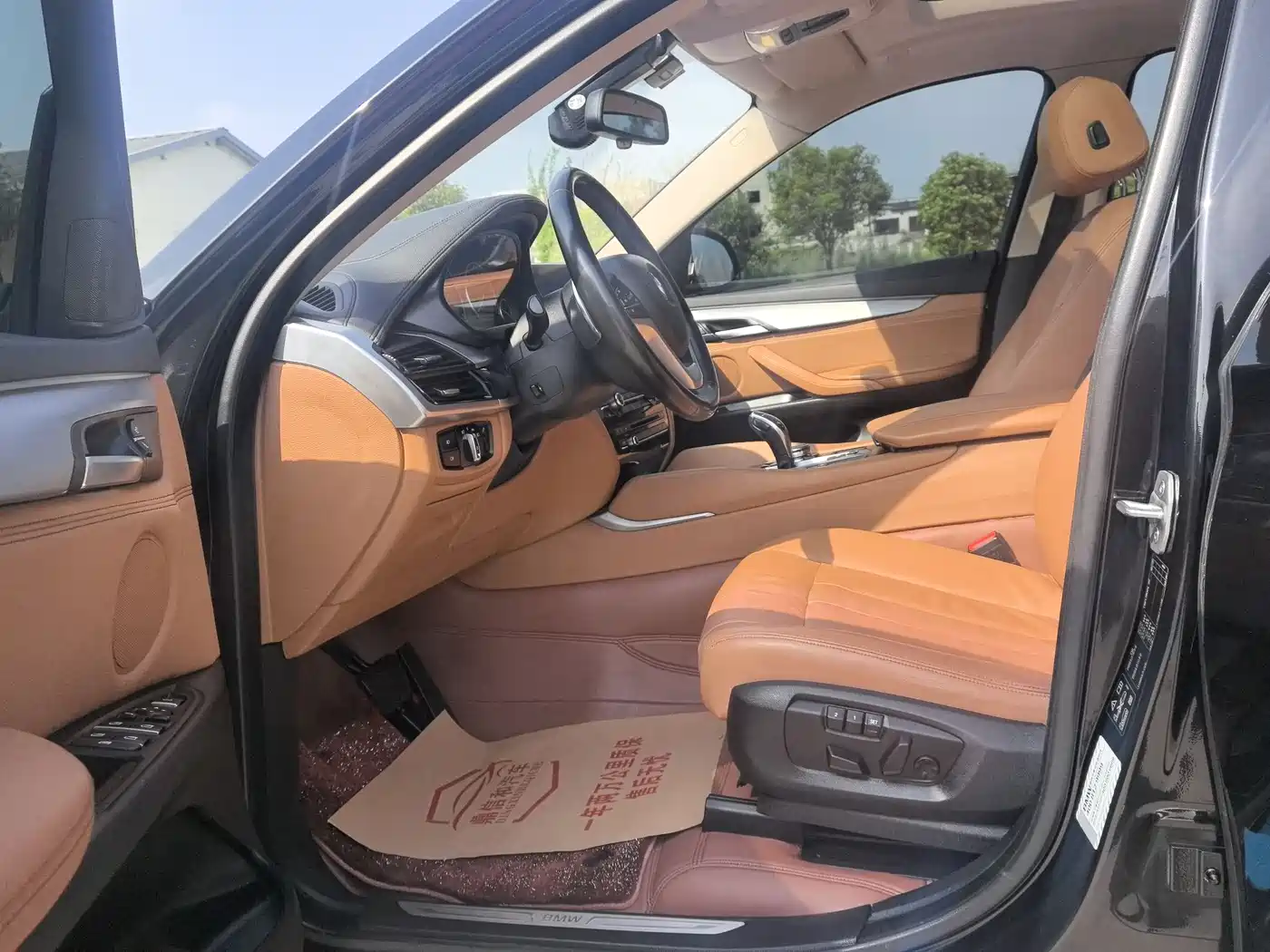 BMW X6 2015 xDrive35i Luxury Model фото 4