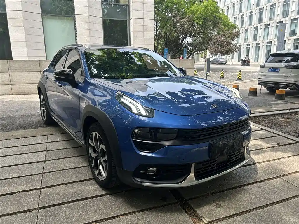 Lynk & Co 02 2019 1.5T DCT 2WD Shine Pro Edition China VI фото 5