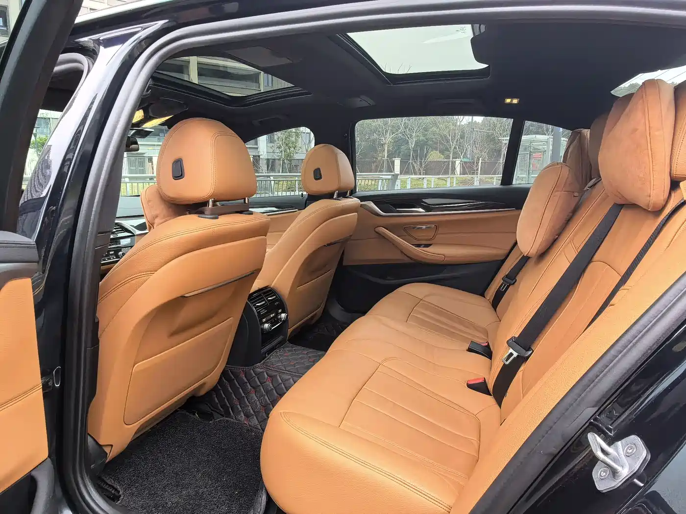BMW 5 Series 2019 Facelift 530Li Leading M Sport Package фото 11