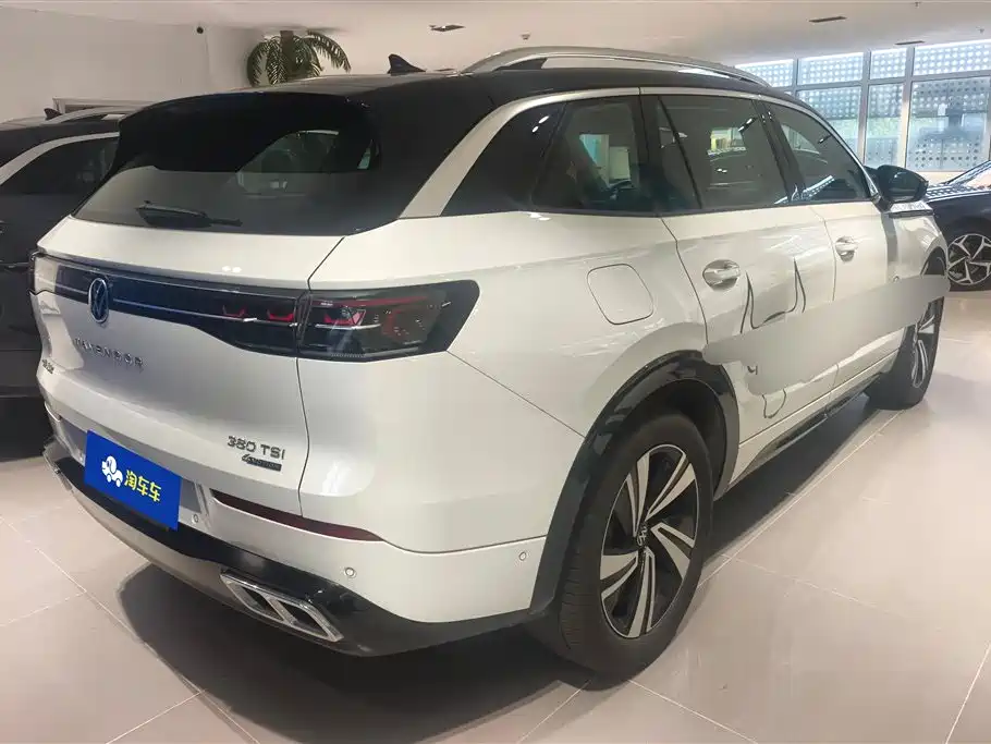 Volkswagen Talagon 2024 380TSI 4WD R-Line Cruise Shared Edition фото 3