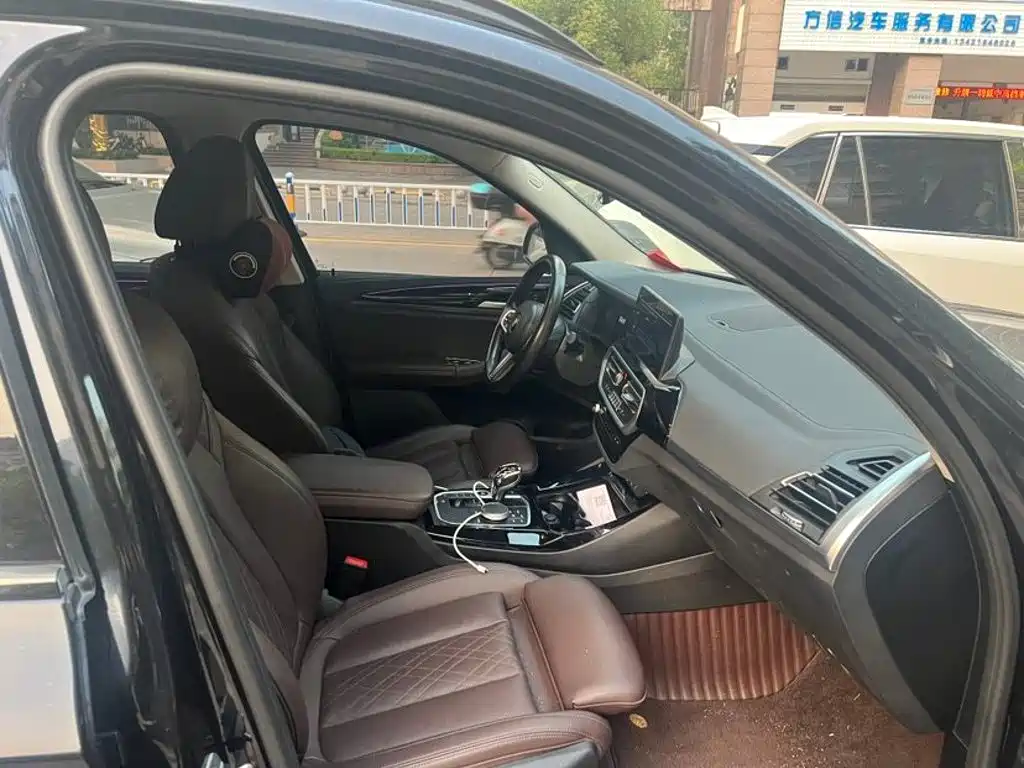 BMW iX3 2021 2021 Facelift Leading