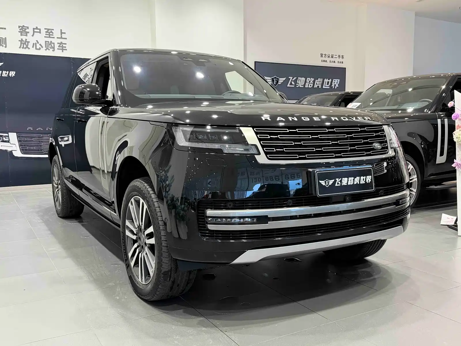 Фото 3 - Land Rover Range Rover