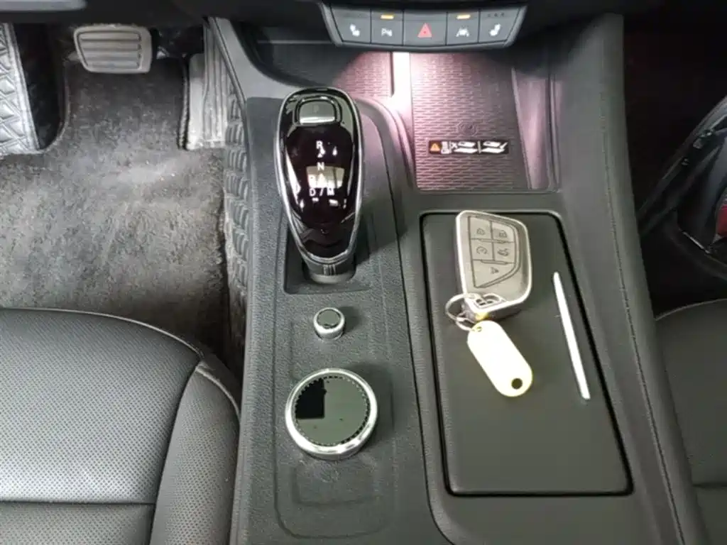 Cadillac CT5 2024 28T Luxury Model Pro фото 14