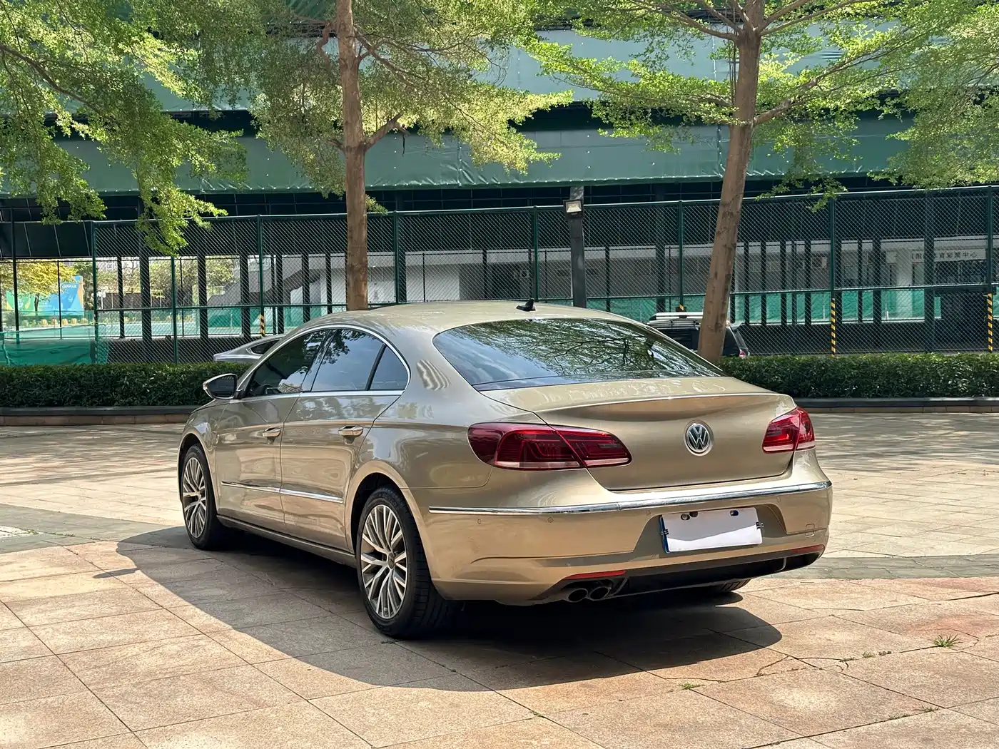 Volkswagen FAW-Volkswagen CC 2015 1.8TSI Luxury фото 19