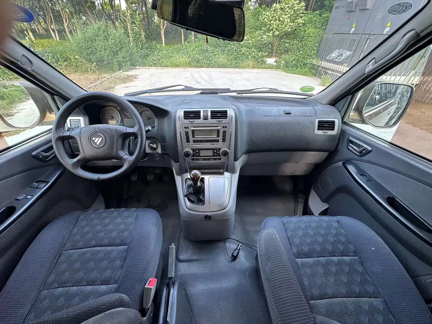 Foton Fengjing G5 2019 2019 2.0L Long Wheelbase Flat Roof 6-seater MPV 4Q20M
