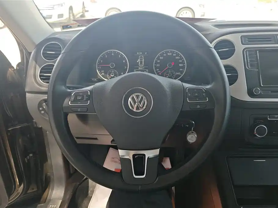Volkswagen Tiguan 2016 280TSI Automatic 2WD Silk Road Fashion Edition фото 15
