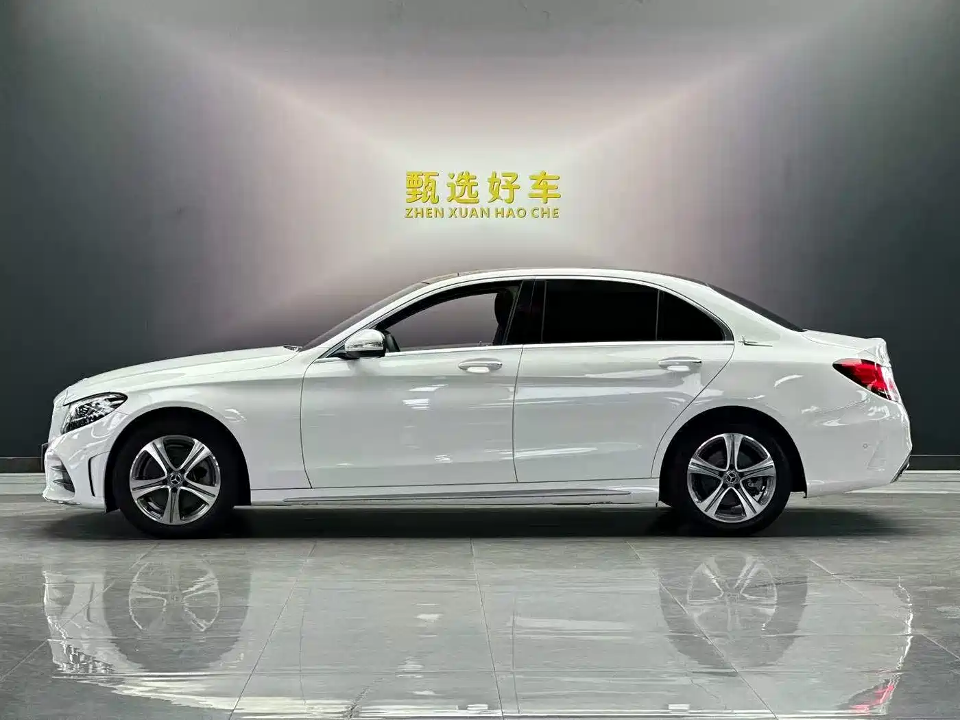 Mercedes-Benz C-Class 2019 Facelift C 260 L Sport фото 4
