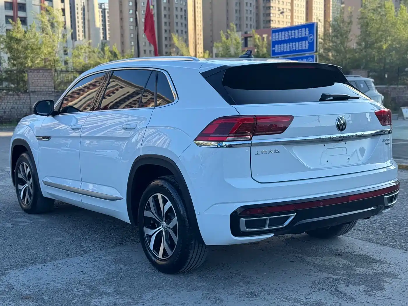 Volkswagen Teramont 2023 Teramont X 380TSI 4WD Luxury Edition фото 7
