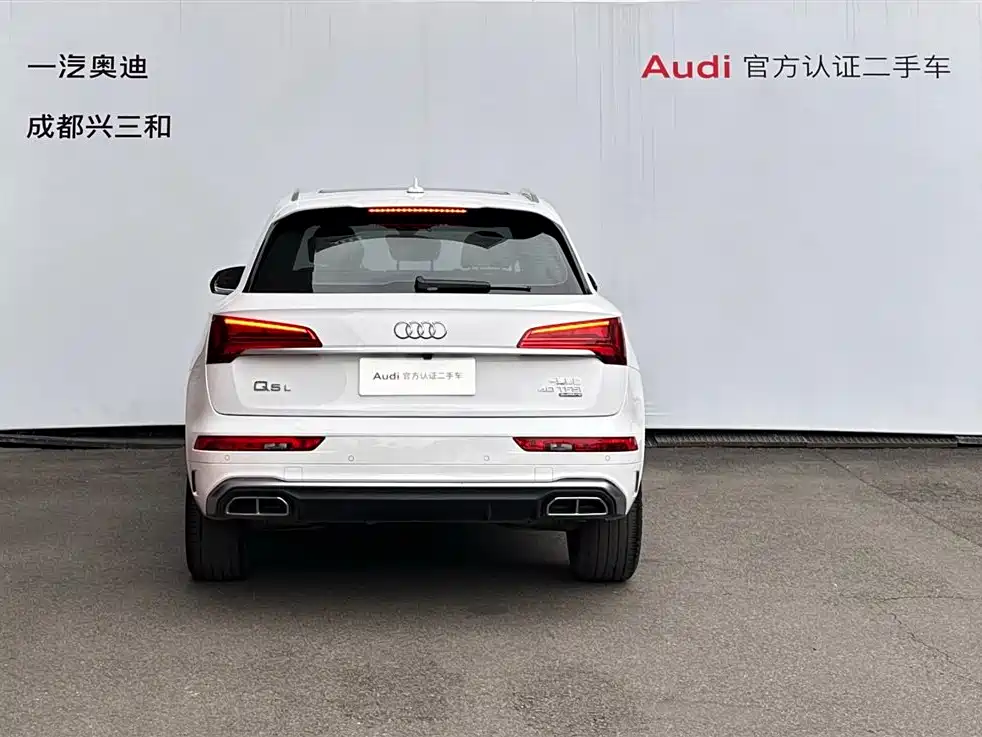 Audi Q5L 2023 40T Fashion Dynamic фото 5