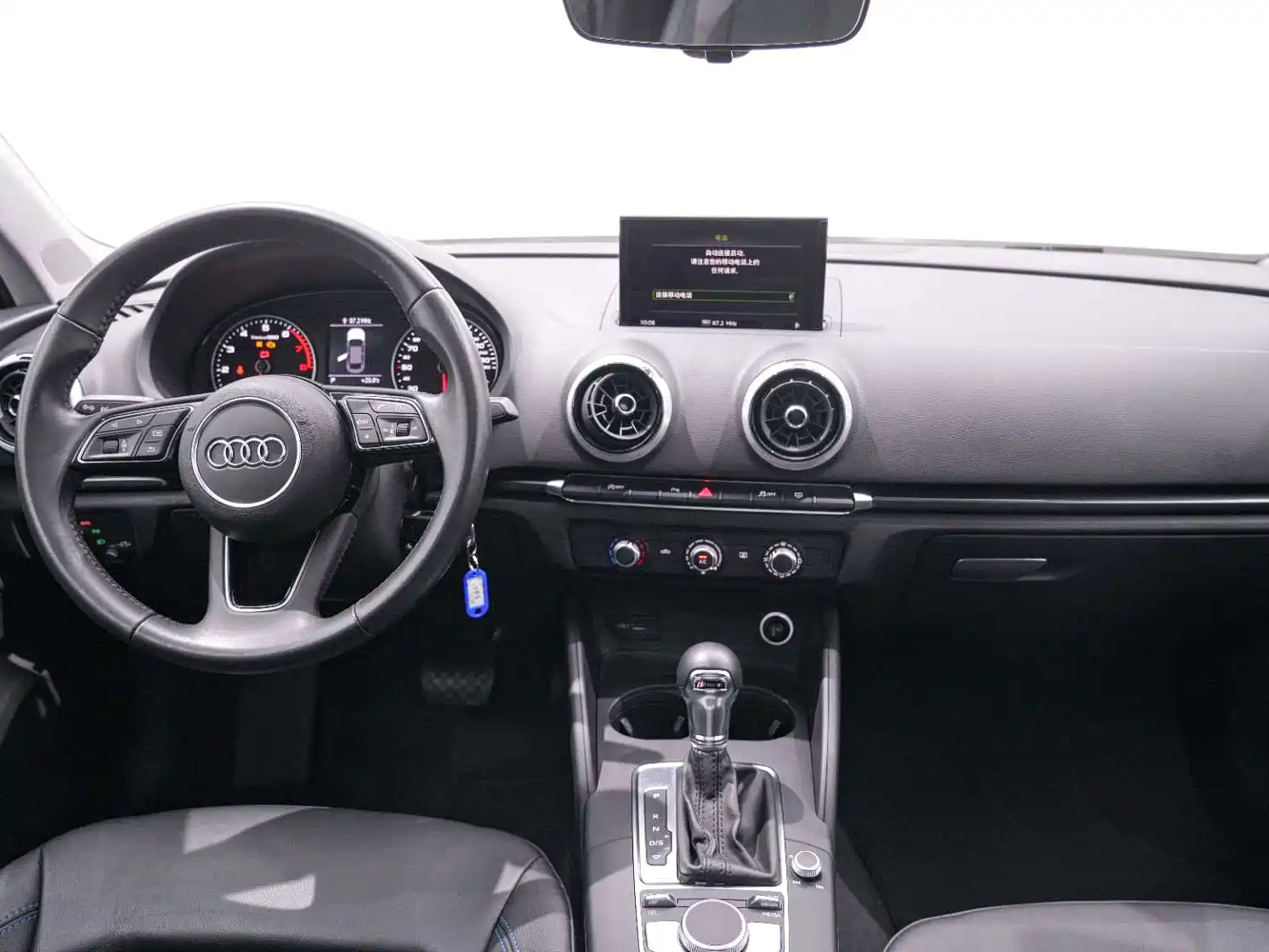Фото 15 - Audi A3