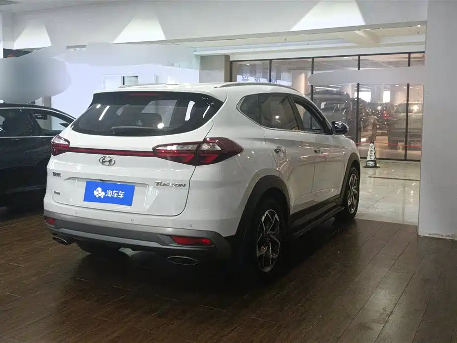 Hyundai Tucson 2019 280TGDi Dual-clutch 2WD Smart Connect Edition China VI фото 3