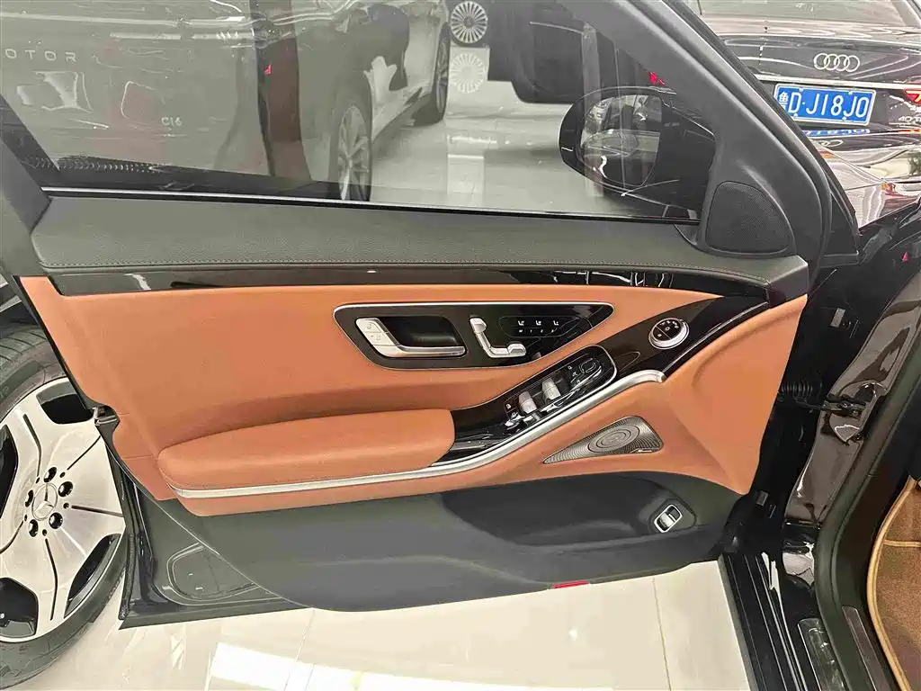 Mercedes-Benz S-Class 2024 2023 Facelift S 400 L Luxury