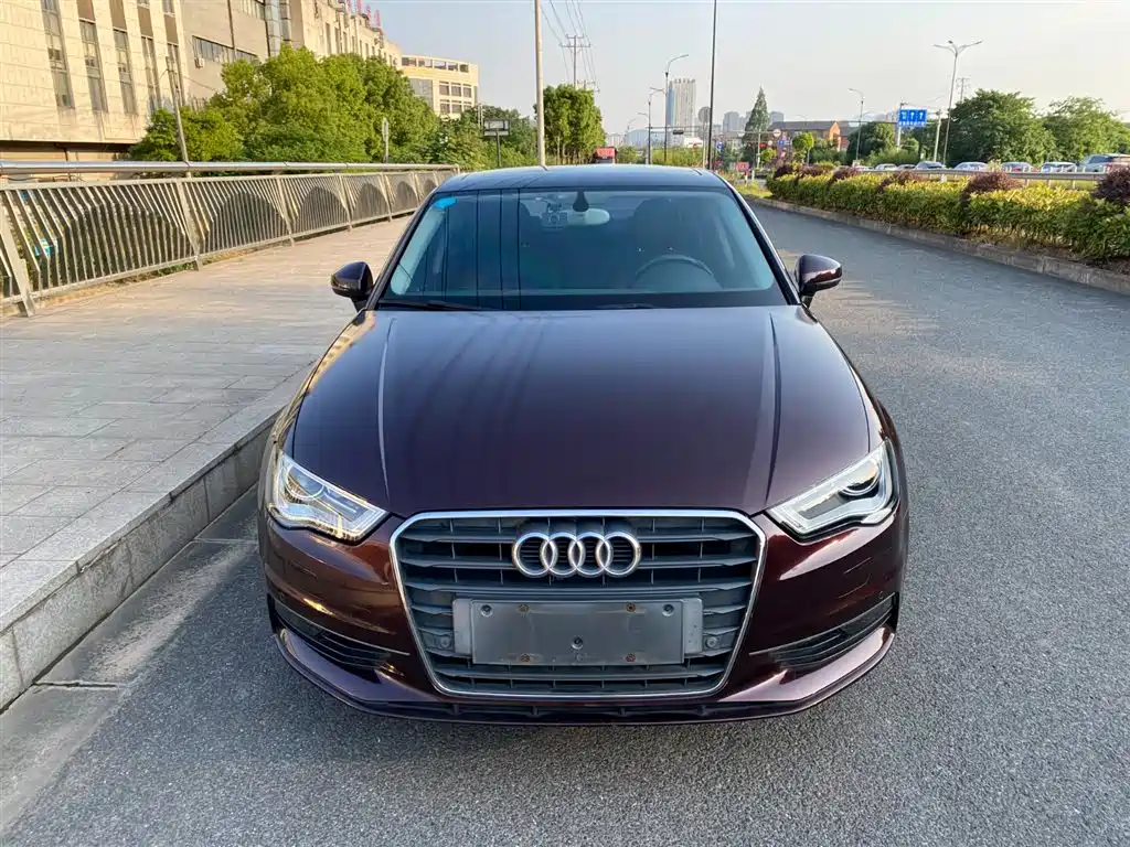 Audi A3 2015 Limousine 35 TFSI Millionth Anniversary Intelligent Leader Type фото 4