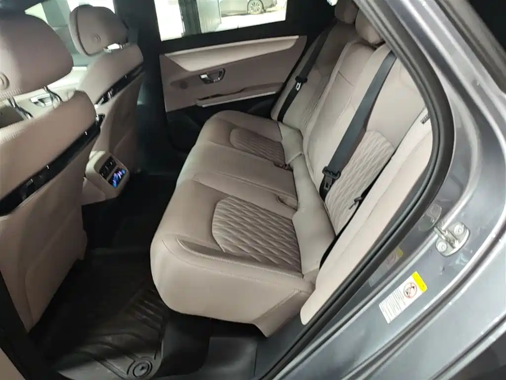BYD Han 2025 Model EV 605KM Premium Version фото 17