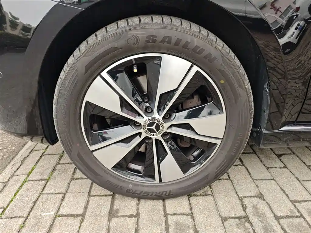 Mercedes-Benz V-Class 2021 V 260 L Long Wheelbase Premium Edition фото 25